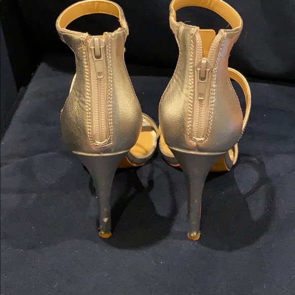 Express high heel silver strappy sandals - Picture 3 of 5